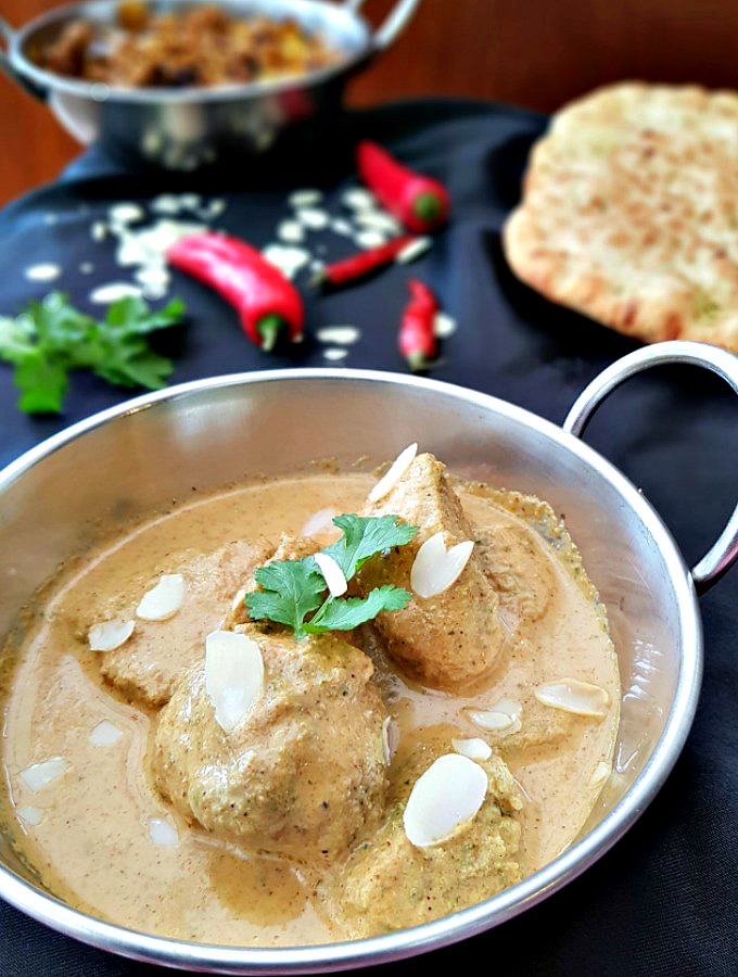 Easy Chicken Korma Recipe With Coconut Milk 1 12 Per Serving Skint Chef