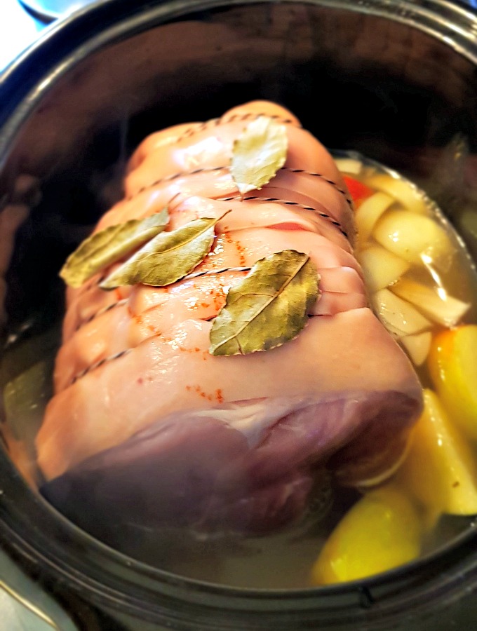 cooking pork in the slow cooker