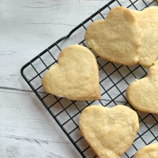 homemade shortbread biscuits