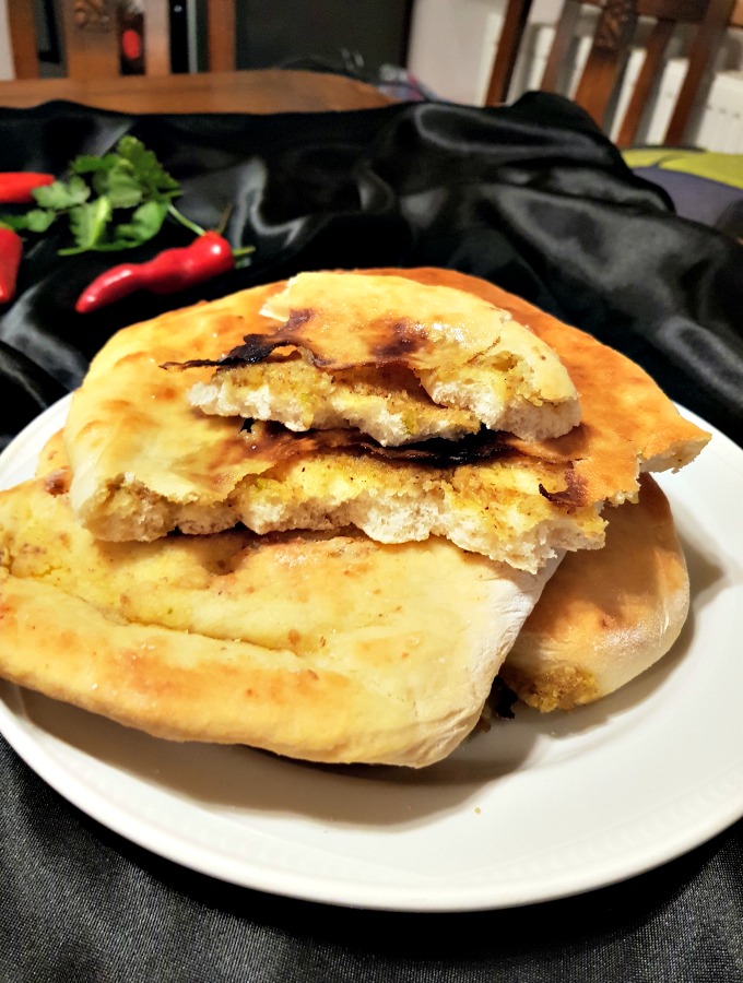 peshwari-naan-bread-indian-leavened-bread-stuffed-with-fruit-and-nuts