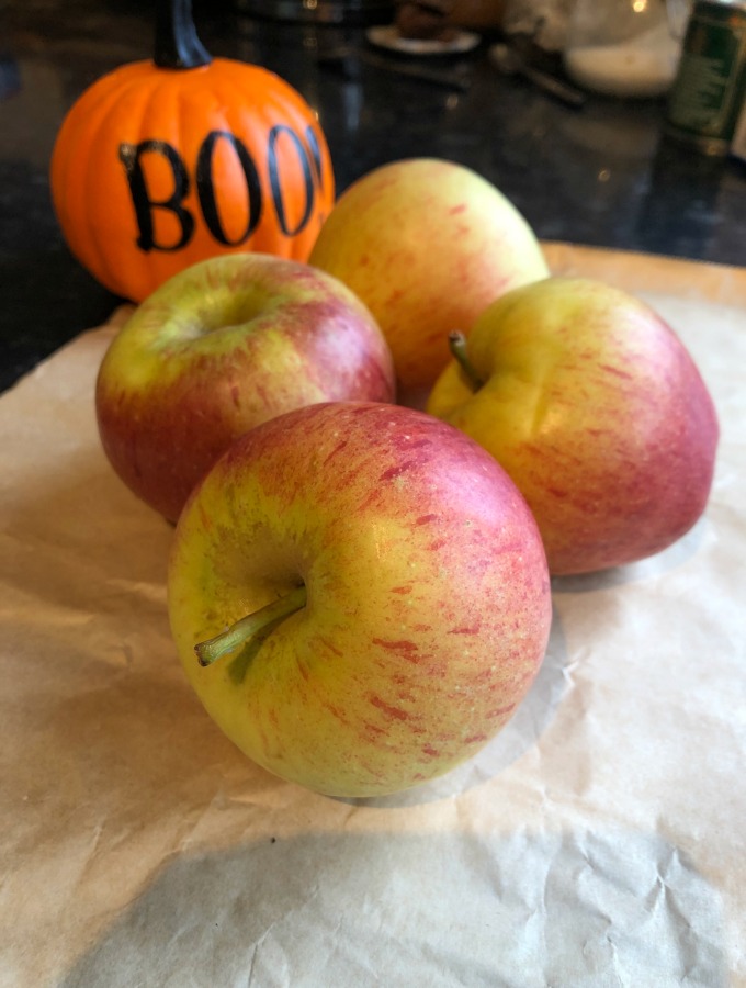 halloween toffee apples