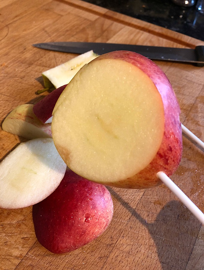 slices of apples