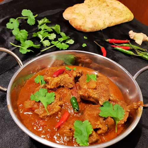 Easy Lamb Jalfrezi Fakeaway Recipe - £1.45 per serving - Skint Chef